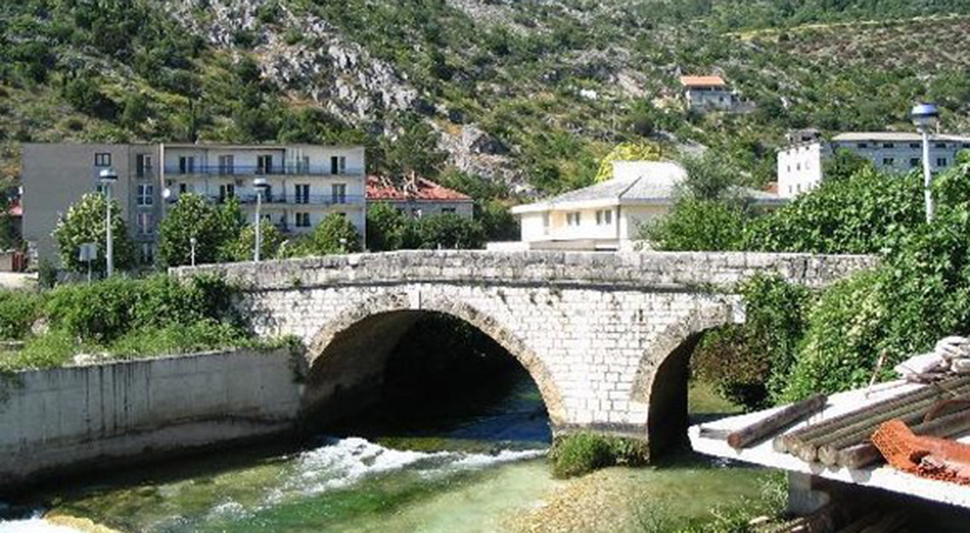 stolac 1.jpg